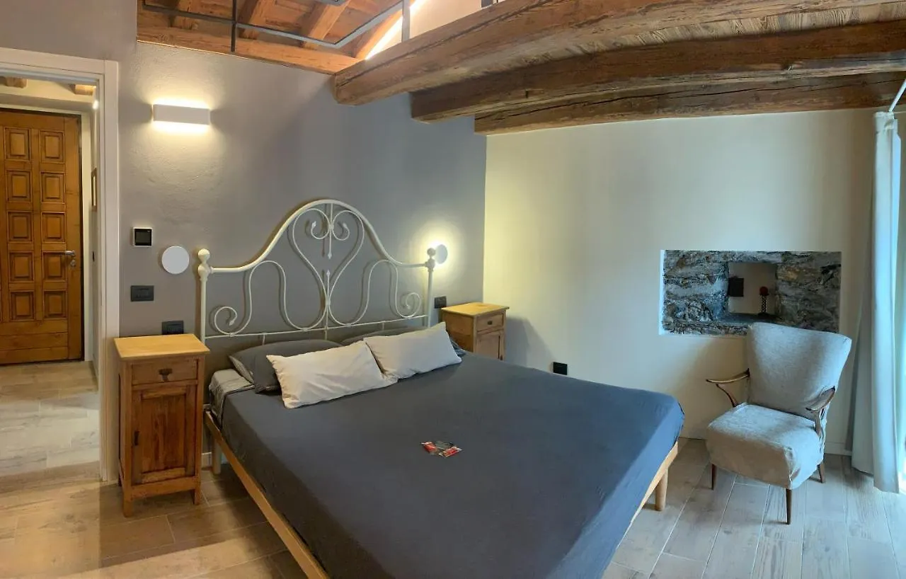 Alle Macine - Lake Como Heritage Home In Molino Maufet Watermill - Lake View Balcony 科利科